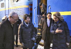 Japan foreign minister travels to Ukraine