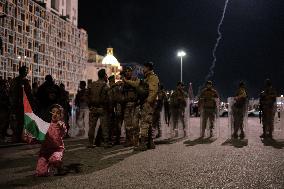 Protesters Call For Immediate Ceasefire In Gaza On New Year's Eve - Beirut