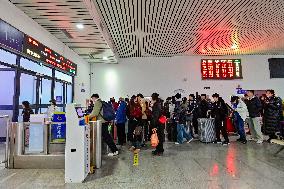 Qingzhou Railway Station