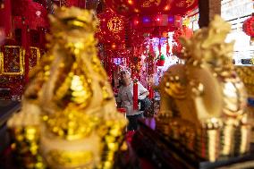 INDONESIA-JAKARTA-CHINESE LUNAR NEW YEAR-DECORATIONS