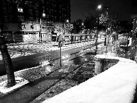 Snow and Freezing Weather - Paris