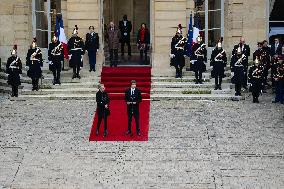Handover Ceremony At Hotel De Matignon - Paris