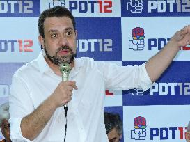 Guilherme Boulos receives support from PDT