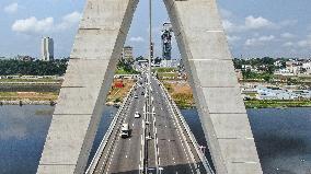 COTE D'IVOIRE- ABIDJAN-COCODY BRIDGE