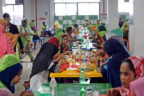 Worker Having Food In A Garments Factory - Dhaka