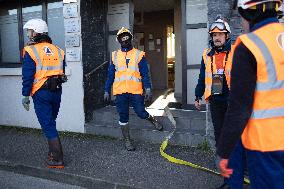 Protection Civile Deal With Flood Damage - Pas-De-Calais