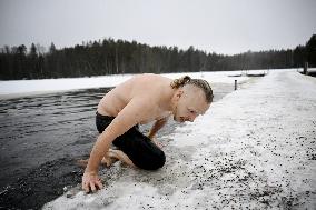 Ice swimming