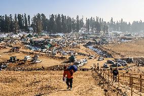 Dry Weather In Kashmir