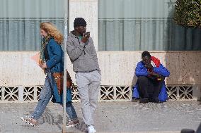 260 migrants from Canary Islands transferred to Torrox - Spain