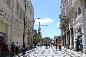 Movement of people in the Center of Curitiba PR