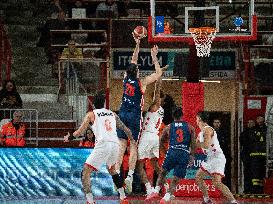 Openjobmetis Varese v CSM Oradea - FIBA Europe Cup