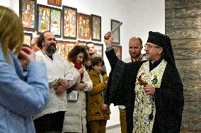 More Fragile than Glass exhibition of folk icons on glass opens in Lviv