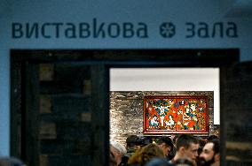 More Fragile than Glass exhibition of folk icons on glass opens in Lviv