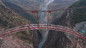 CHINA-GUIZHOU-EXPRESSWAY-GRAND BRIDGE-CONSTRUCTION (CN)