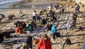 Volunteers Clean Pellets On Panxon Beach - Spain