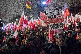 March Of Free Poles In Warsaw