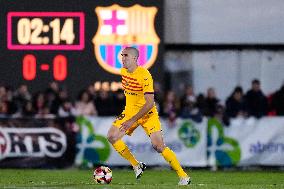 UD Barbastro v FC Barcelona - Copa Del Rey