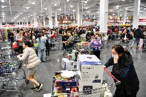 CHINA-GUANGDONG-SHENZHEN-COSTCO-NEW STORE (CN)