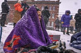 Edmonton's Homeless Residents Stand Firm In Downtown Eviction Standoff