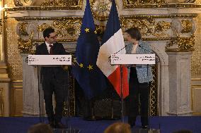 Handover Ceremony At Foreign Affairs Ministry - Paris