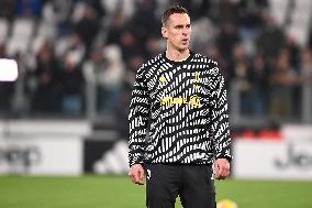 Juventus FC v Frosinone Calcio: Quarter Final - Coppa Italia