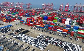 The Total Import and Export Value of China's Goods Trade Growth in 2023