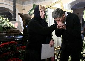 Farewell ceremony to Peoples Artist of Ukraine Vitaliy Bilonozhko in Kyiv