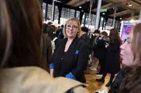 Sylvie Retailleau At The Salon Postbac - Paris