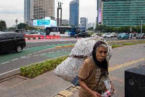 Daily Life In Indonesia