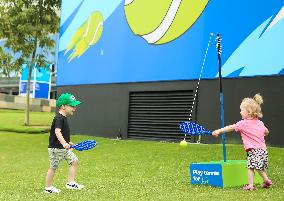 (SP)AUSTRALIA-MELBOURNE-TENNIS-AUSTRALIAN OPEN-KIDS TENNIS DAY