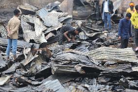 Karwan Bazar Slum Fire Destroyed 300 Homes - Dhaka