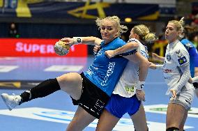 CSM Bucharest v Buducnost BEMAX - EHF Champions League