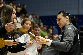 CSM Bucharest v Buducnost BEMAX - EHF Champions League