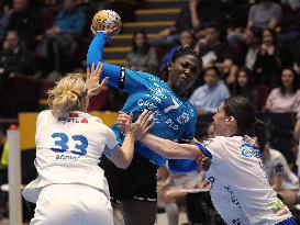 CSM Bucharest v Buducnost BEMAX - EHF Champions League