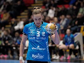 CSM Bucharest v Buducnost BEMAX - EHF Champions League