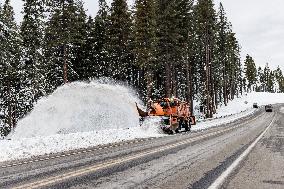California Highway Patrol And CalTrans Prepare California State Route 20 (CA SR20) For The Next Snowstorm In A Series Of Storms,