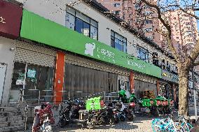 A Meituan-owned Xiaoxiang Supermarket in Shanghai,