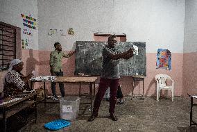 COMOROS-MITSUDJE-PRESIDENTIAL ELECTION-VOTE COUNTING