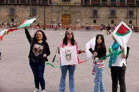 Global Kite Flight In Solidarity With Gaza - Mexico City