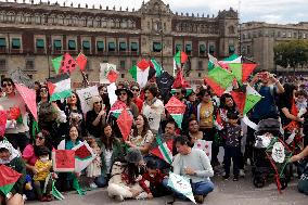 Global Kite Flight In Solidarity With Gaza - Mexico City