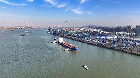 Liberian Ship Alpha Discovery Enter Nanjing Port