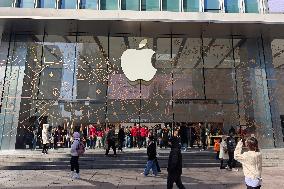 Apple's flagship store in Shanghai