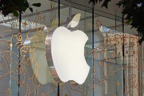 Apple's flagship store in Shanghai