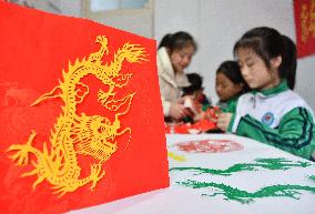 Themed Year of the Dragon Paper-cut Works