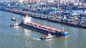 Liberian Ship Alpha Discovery Enter Nanjing Port