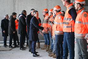 Ministerial Visit To The Olympic Village - Saint Denis