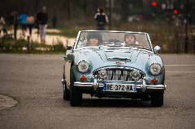 The 2024 Winter Paris Crossing In Vintage Vehicles