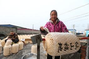 A Lantern Workshop in Meishan