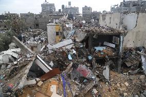 MIDEAST-GAZA-JABALIA REFUGEE CAMP-ISRAEL-ATTACKS-AFTERMATH