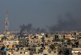 MIDEAST-GAZA-KHAN YOUNIS-ISRAEL-AIRSTRIKE